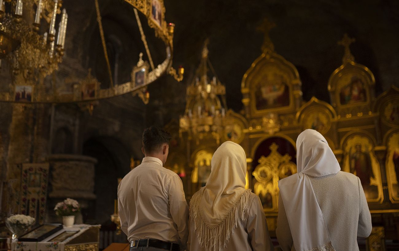 бачити церкву жінці уві сні